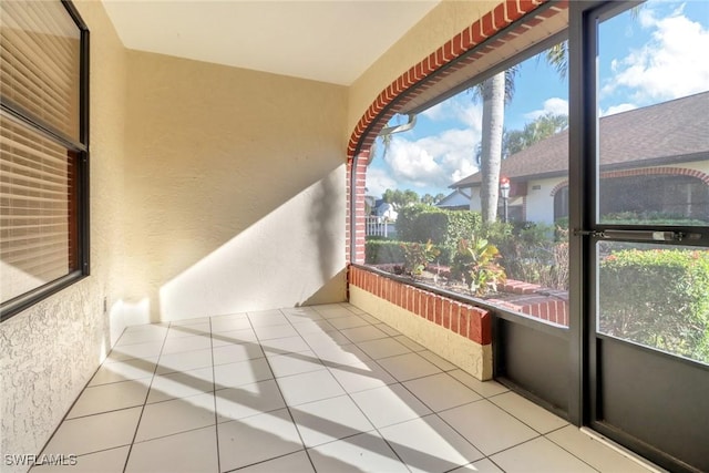 sunroom with a healthy amount of sunlight