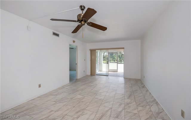 empty room with ceiling fan