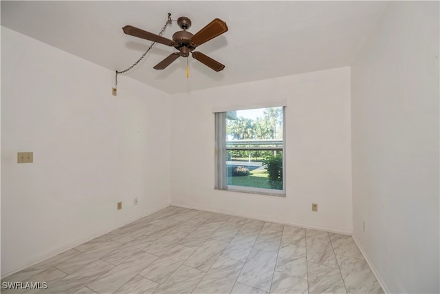 empty room with ceiling fan