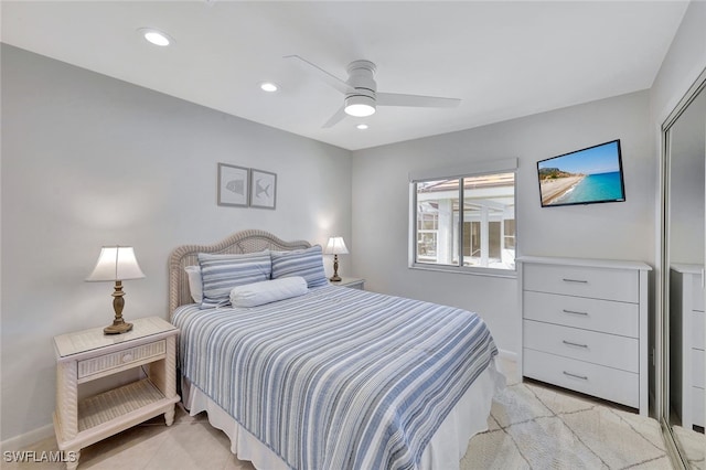 bedroom with ceiling fan