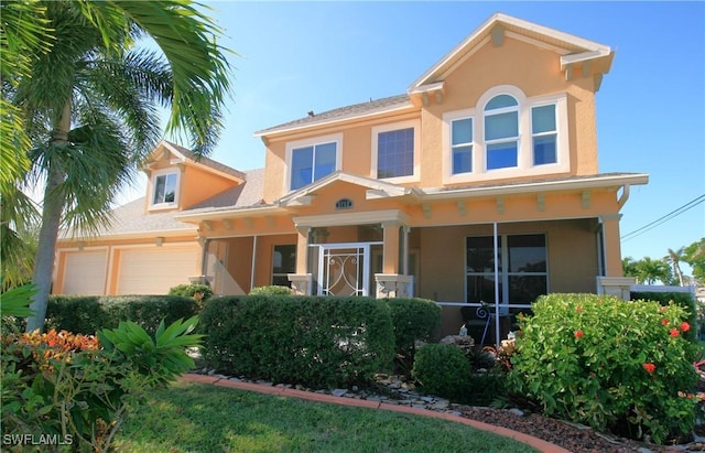 view of front facade with a garage