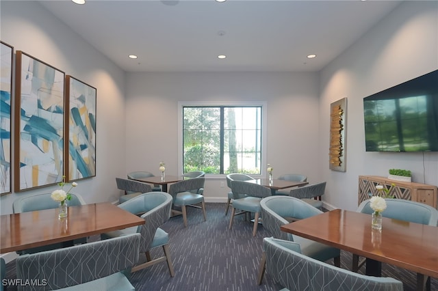 dining space featuring baseboards, carpet floors, and recessed lighting