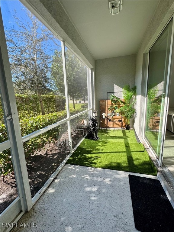 view of unfurnished sunroom