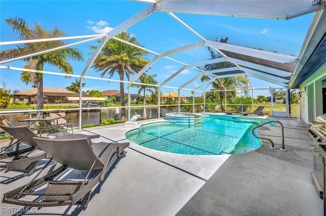 view of swimming pool featuring a lanai, a water view, an in ground hot tub, and a patio