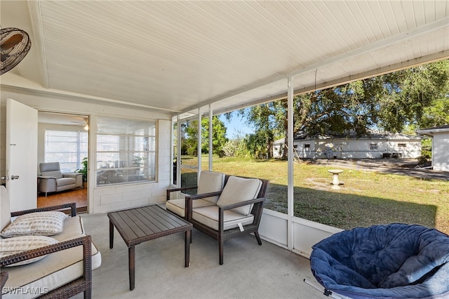 view of sunroom / solarium