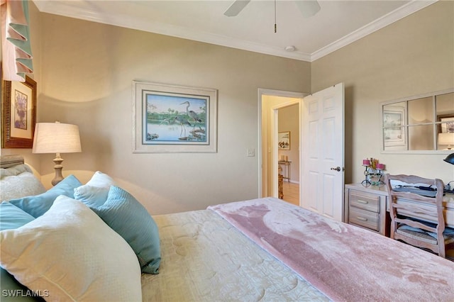 bedroom with crown molding and ceiling fan