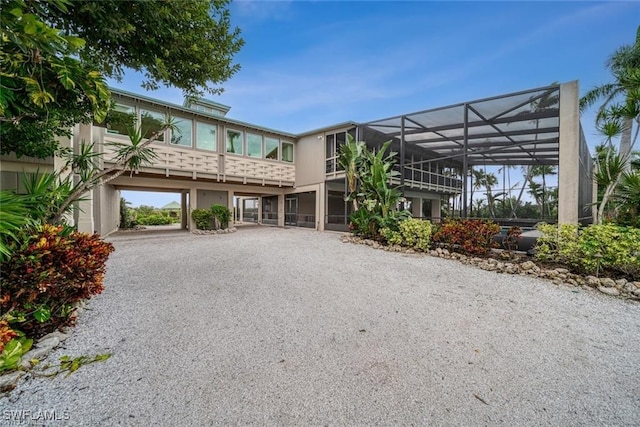 view of front facade featuring a lanai