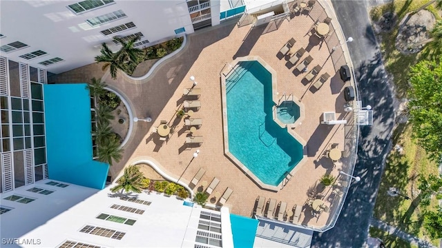13105 Vanderbilt Dr Unit 802, Naples, FL 34110 - bird's eye view of a pool