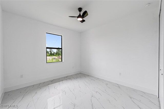 empty room with ceiling fan