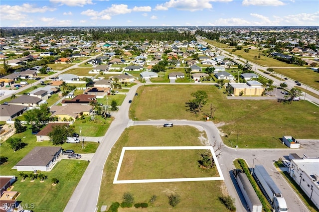 Listing photo 3 for 1523 SW 16th Ct, Cape Coral FL 33991