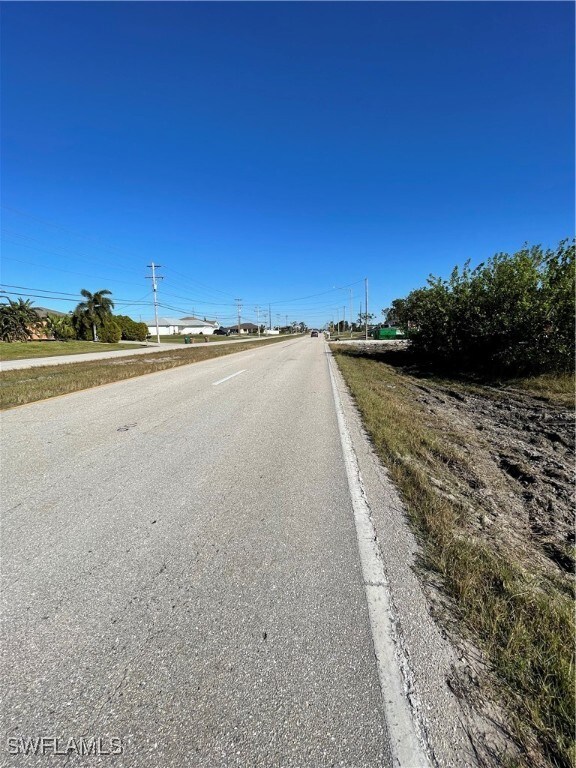 2506 Embers Pkwy W, Cape Coral, FL 33993 - photo 7