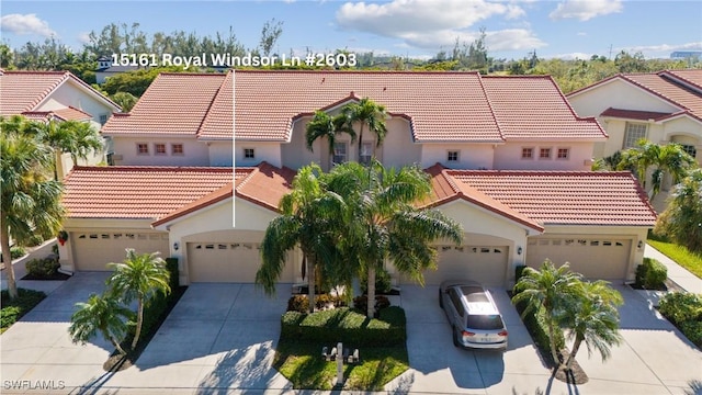 view of mediterranean / spanish-style home