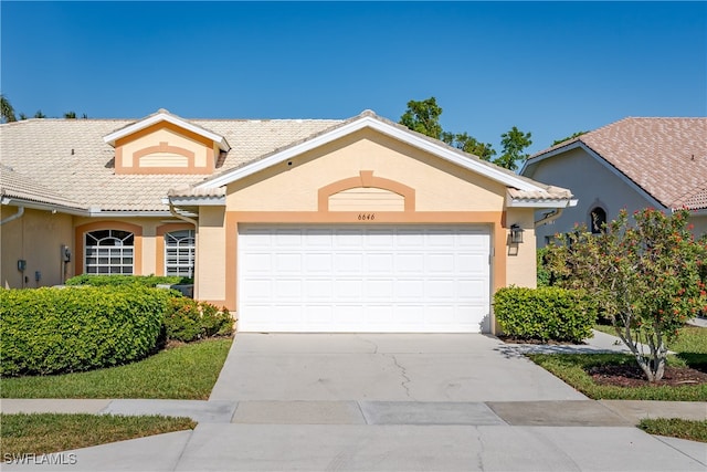 view of front facade with a garage