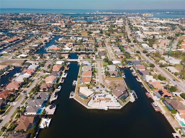 Listing photo 3 for 375 Wales Ct, Marco Island FL 34145