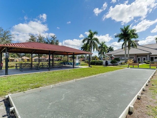 view of home's community featuring a yard