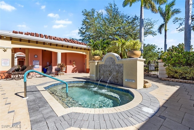 view of swimming pool