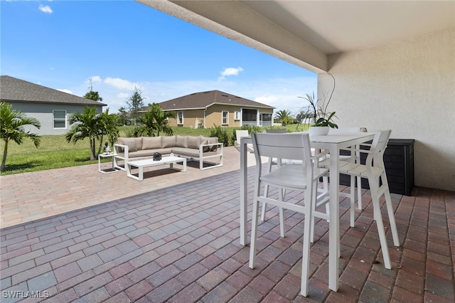 view of patio featuring an outdoor living space