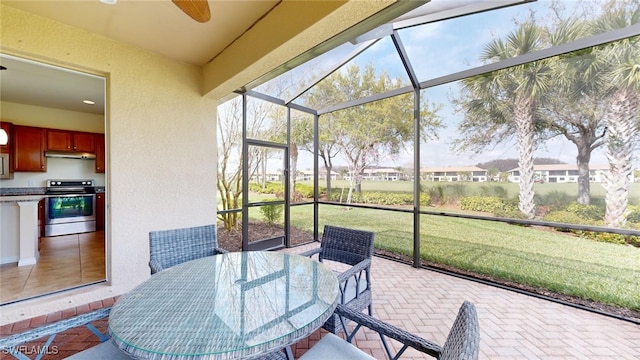 view of sunroom / solarium