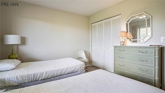 bedroom featuring a closet