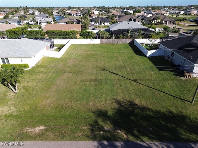 Listing photo 2 for 925 SW 6th Ct, Cape Coral FL 33991