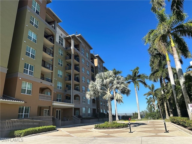 2825 Palm Beach Blvd Unit 118, Fort Myers, FL 33916 - view of apartment building / complex