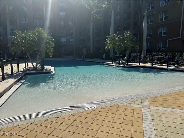 2825 Palm Beach Blvd Unit 118, Fort Myers, FL 33916 - view of community pool