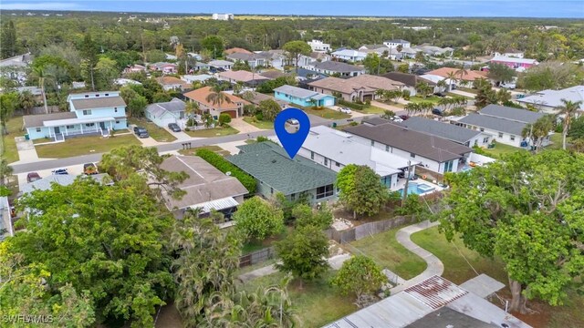 bird's eye view with a residential view