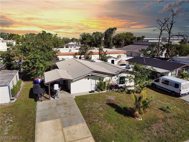 view of aerial view at dusk