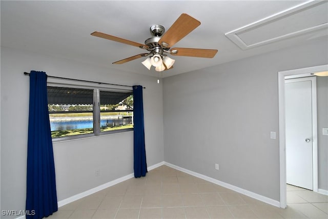 unfurnished room with ceiling fan