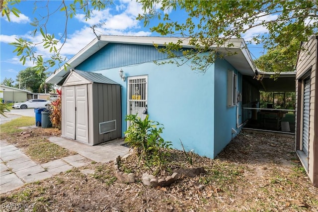 view of outbuilding