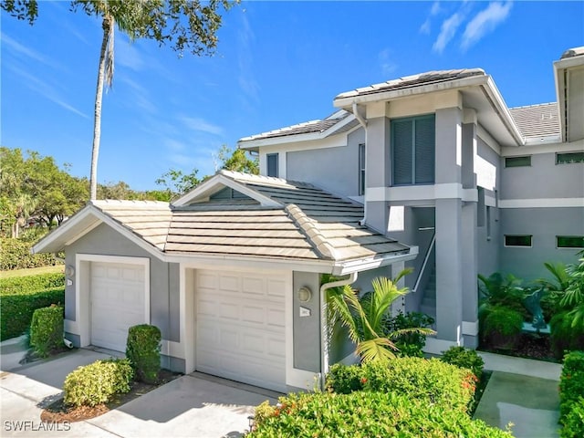 view of front of home featuring a garage