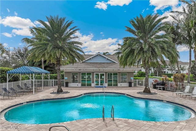 view of swimming pool featuring a patio