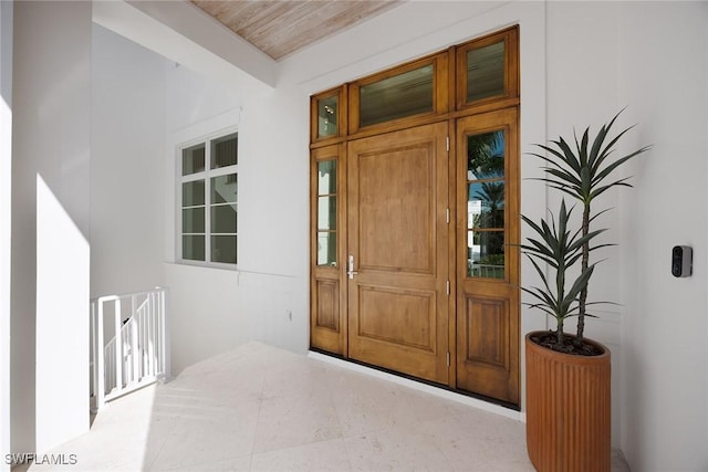 doorway to property with covered porch