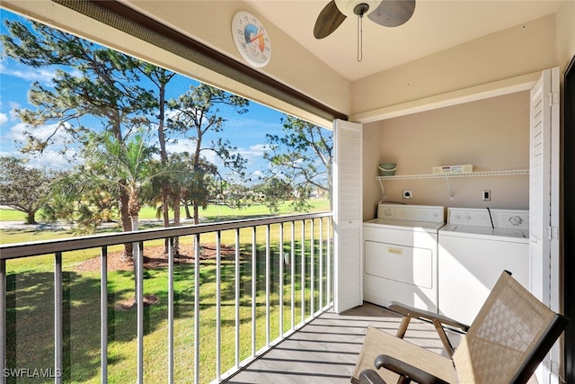 balcony with washer and dryer and ceiling fan