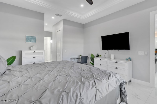 bedroom featuring ceiling fan, crown molding, and a closet