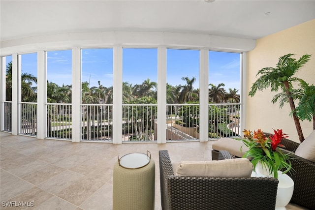 view of sunroom / solarium