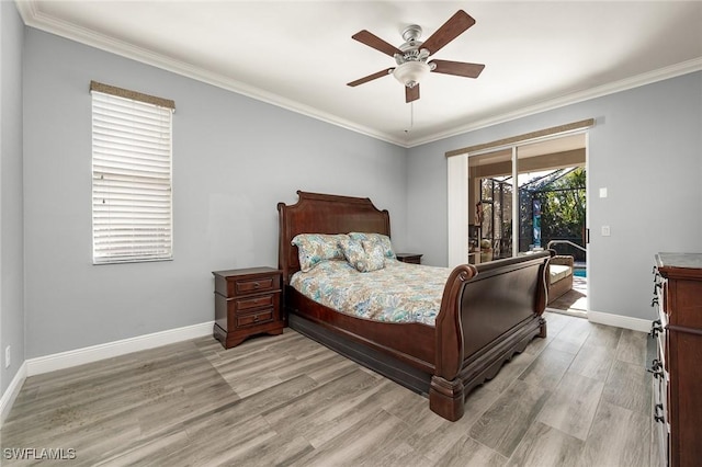 bedroom with access to exterior, light hardwood / wood-style floors, ceiling fan, and crown molding