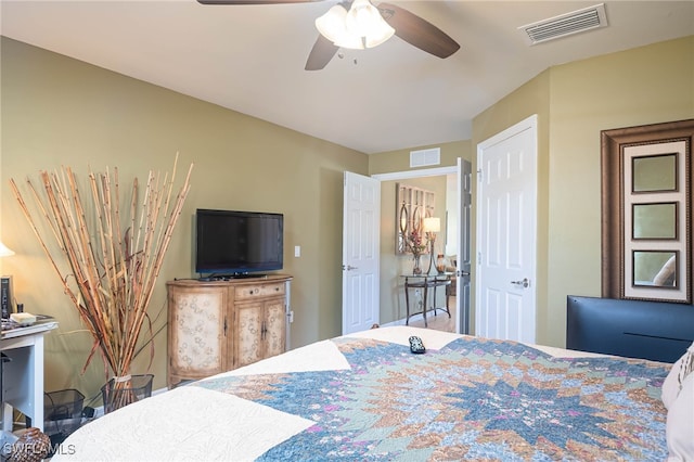 bedroom featuring ceiling fan