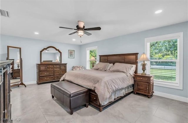 bedroom with ceiling fan