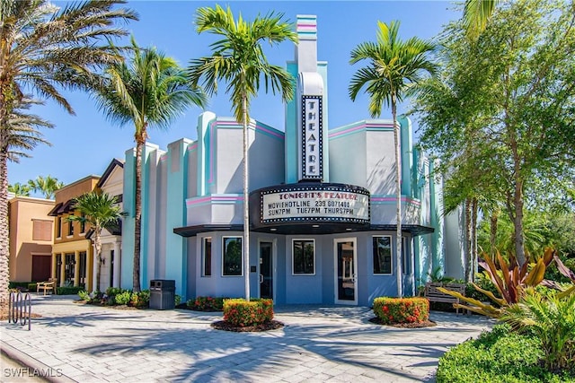 view of building exterior