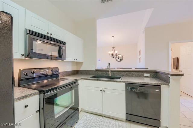 kitchen with kitchen peninsula, sink, black appliances, a notable chandelier, and white cabinetry