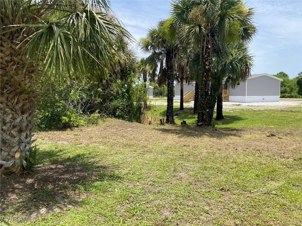 1125 W Miller Dr, Moore Haven, FL 33471