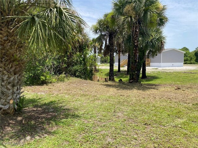 1125 W Miller Dr, Moore Haven, FL 33471