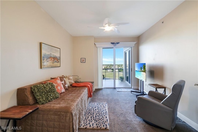 living room with carpet flooring and ceiling fan