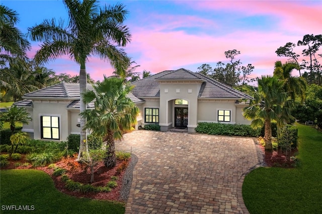 view of mediterranean / spanish-style house