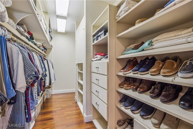 spacious closet with light wood-type flooring