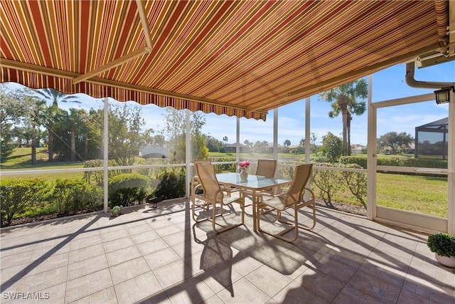 unfurnished sunroom featuring a healthy amount of sunlight