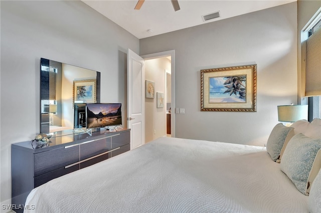 bedroom with ceiling fan