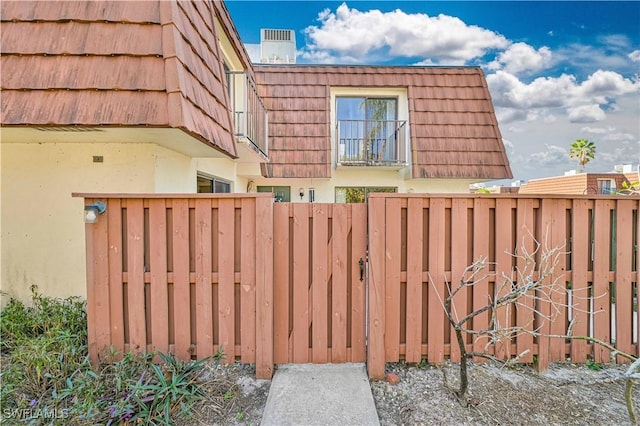 exterior space with fence