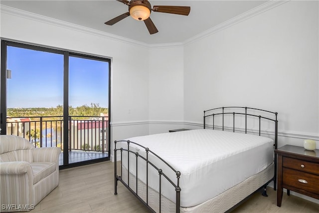 bedroom featuring access to outside, light hardwood / wood-style flooring, ceiling fan, and crown molding